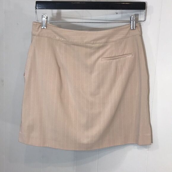 𝅺izod XFG stretch Skort Golf Skirt with pockets - Picture 4 of 5